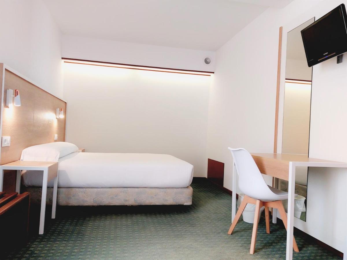 Costa Atlántica Hotel Arteixo酒店
